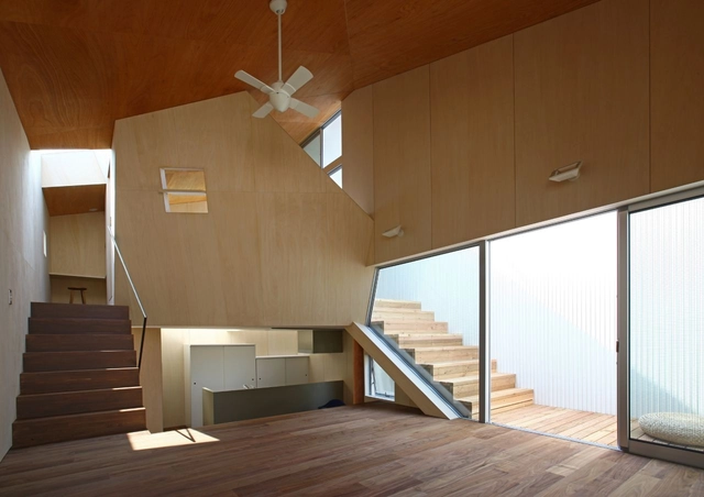 Casa en Akatsuka / atelier HAKO architects - Casas