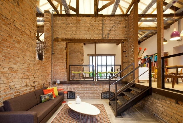 Loja Fernando Jaeger / SuperLimão - Loja, Viga, Fachada, Porta, Corrimão, Escada, Mesa, Cadeira