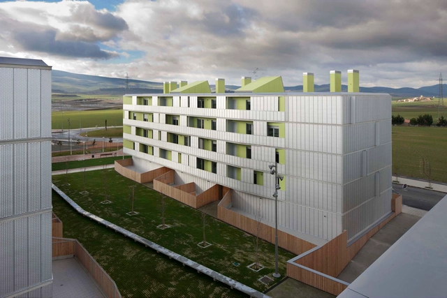 108 VPT Housing in Ardoi / Alfonso Alzugaray  - Apartments, Facade