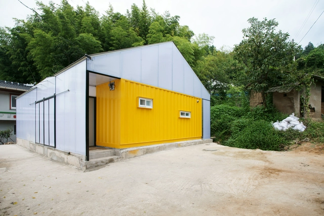 Habitação de Baixo Custo / JYA-RCHITECTS - Casas