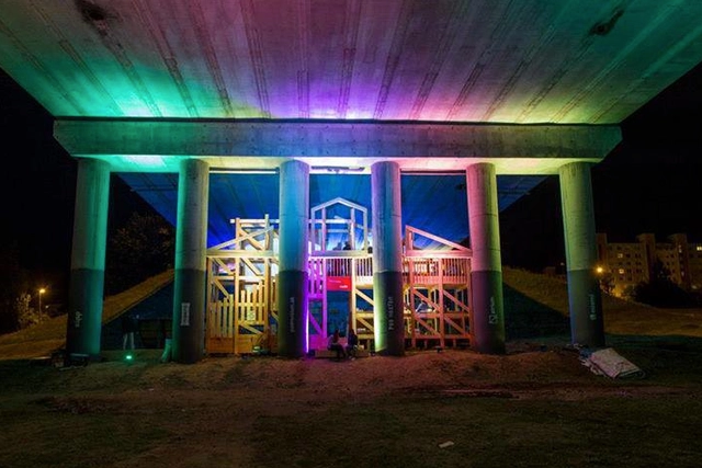 “Post-Mostom”: Habilitação de um espaço público sob uma ponte na Eslováquia - Imagem de Destaque