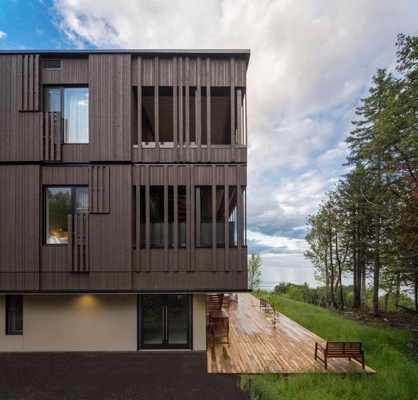 Residencia de Estudiantes Paul Lafleur / Bisson | Associés Architects - Apartamentos