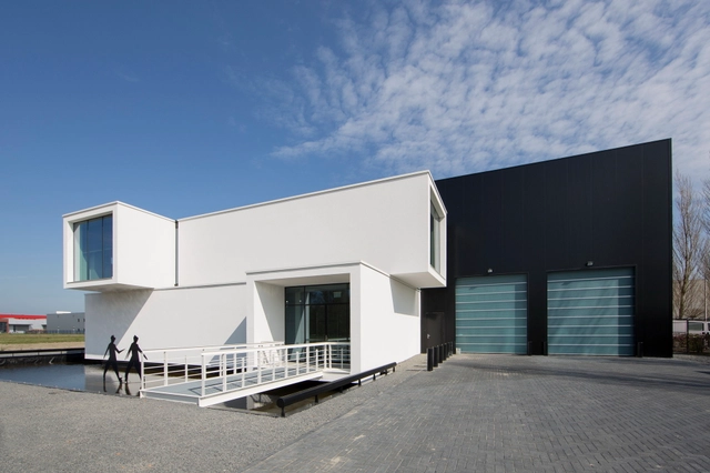 Sanibell / RoosRos Architecten - Offices Interiors, Facade, Stairs