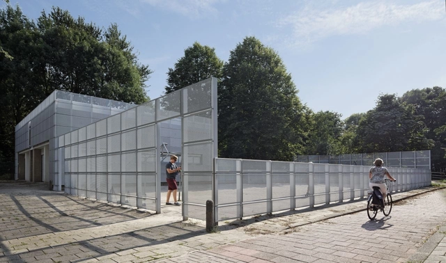 Transparent Fusion / derksen | windt architecten - Renovation, Fence, Facade, Handrail