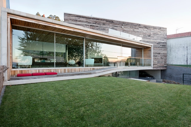 Mirando ás Bateas / Iñaki Leite - Casas, Jardín, Fachada
