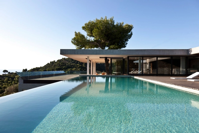 Plane House / K-Studio - Houses