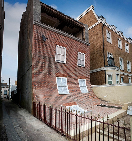 Arte y Arquitectura: una vivienda derretida por Alex Chinnec - Arte Y Arquitectura