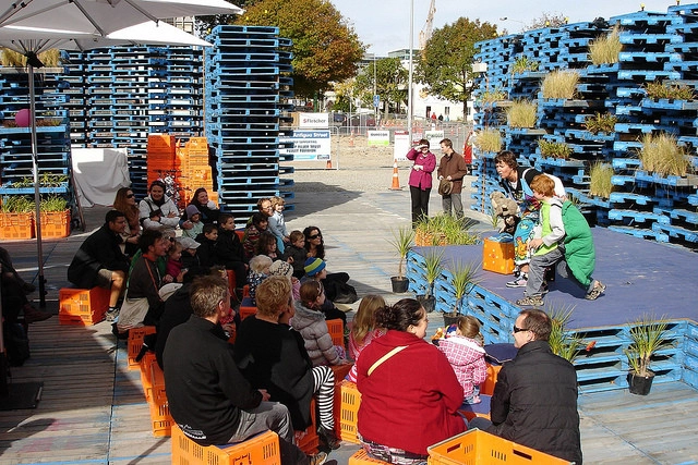 “Pavilhão de Pallets”: Cidadãos conseguem revitalizar um espaço público na Nova Zelândia - Imagem de Destaque
