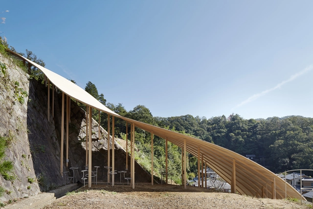 Pabellón "Roof & Mushrooms" / Ryue Nishizawa + Nendo - Obras De Pequeña Escala