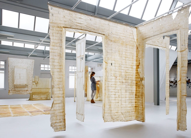 Arte y Arquitectura: Skinned – la piel de la arquitectura en ruinas por KNOL Ontwerp - Arte Y Arquitectura