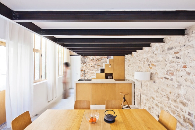 Transformación de un Atelier en Loft / NZI Architectes - Casas