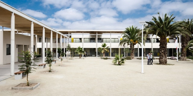 Liceu Jorge Alessandri / Crisosto Arquitectos Consultores - Escola Secundária
