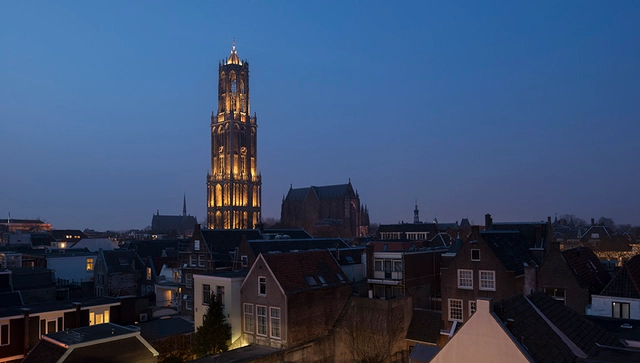 Una luz viviente en el centro de Utrecht: “In Lumine Tuo” por Speirs + Major - Imagen Principal