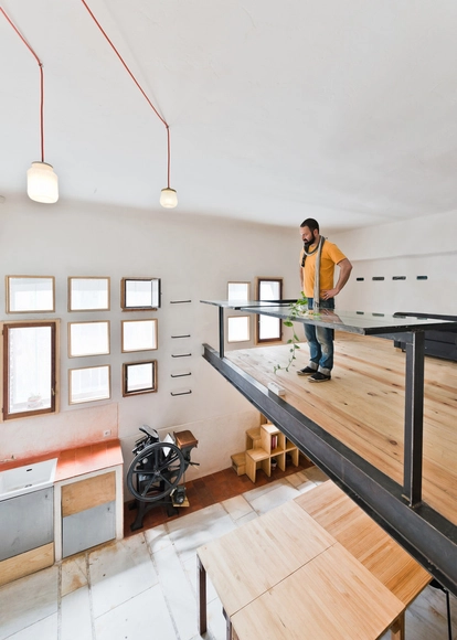 Espacio de Trabajo en el Mercado de Lavapiés / Colectivo PEC - Tienda