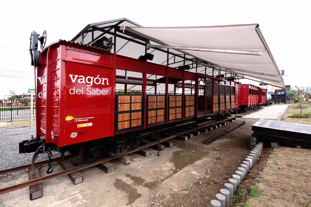 Vagón del Saber / Al Borde - Arquitectura Cultural