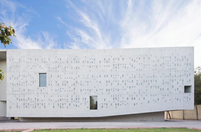 Memorial San Alberto Hurtado  / Undurraga Devés Arquitectos - Memorial