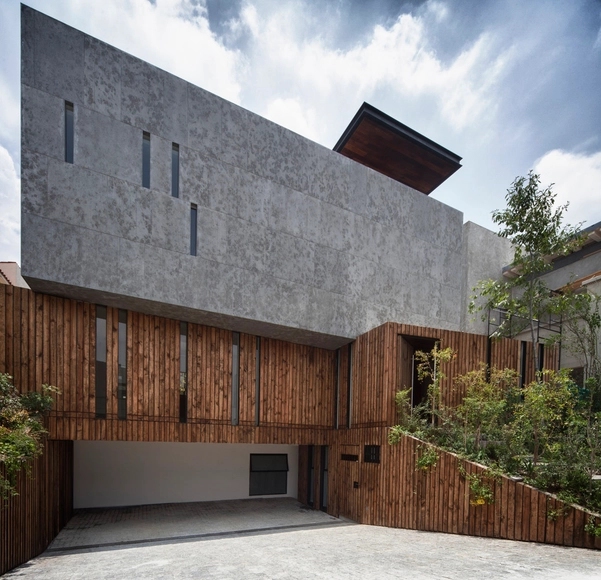 Casa Cumbres / Taller Hector Barroso - Casas