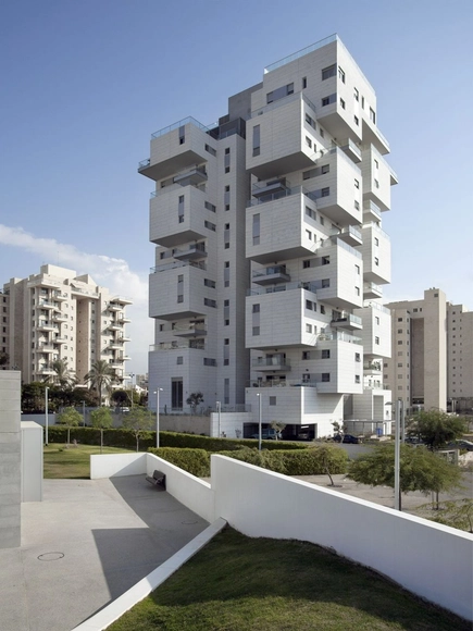 Edificio Z Design / Ami Shinar – Amir Mann - Apartamentos