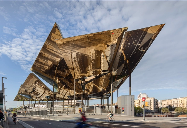 Mercado Encants / b720 Fermín Vázquez Arquitectos - Mercado