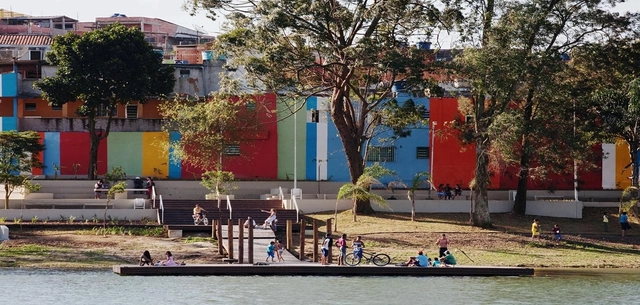 Urbanização do Complexo Cantinho do Céu / Boldarini Arquitetura e Urbanismo - Recreação  E Treinamento, Fachada