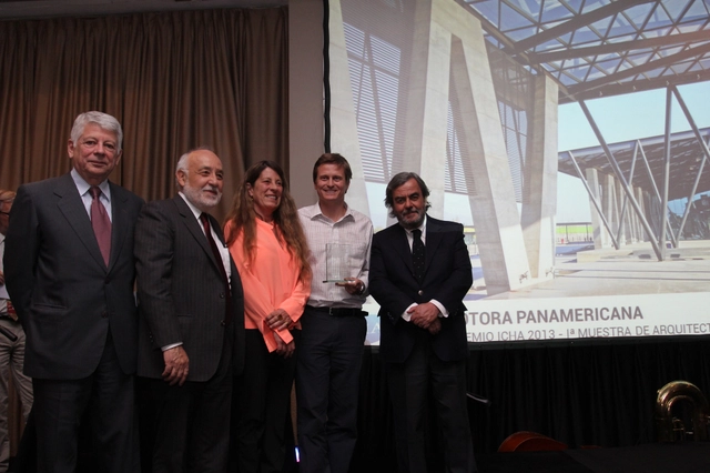 Edificio Corporativo Indumotora de Sabbagh Arquitectos obtiene 1er lugar de Muestra organizada por el ICHA - Imagen Principal
