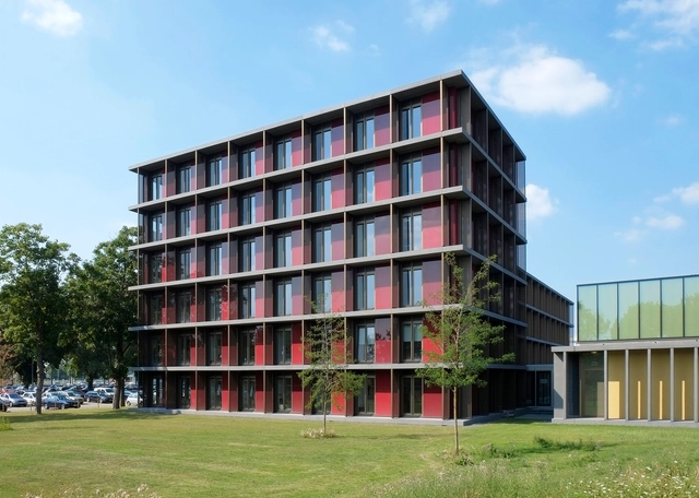 Brains Unlimited / Wiegerinck - Healthcare , Facade