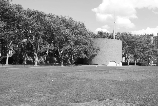 Clássicos da Arquitetura: Capela do MIT / Eero Saarinen - Capela