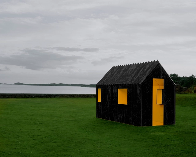 Cabina Camaleón / White Arkitekter - Casas