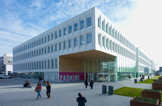 Unielocatie Zuiderpark / JHK Architecten - Escuelas
