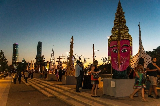 Arte y Arquitectura: Árboles del Mundo deslumbran en el Parque Bicentenario - Arte Y Arquitectura