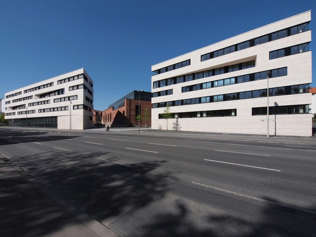 Institute buildings University Kassel / ATELIER 30 - University, Facade