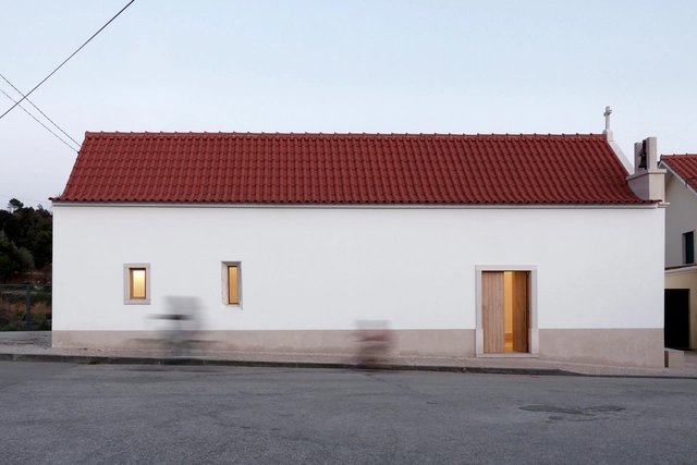 Capilla / Bruno Dias arquitectura - Iglesia