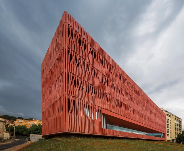 International Accommodation Center For The Oceanological Observatory / Atelier Fernandez & Serres - Exterior Photography,  Science Center, Facade