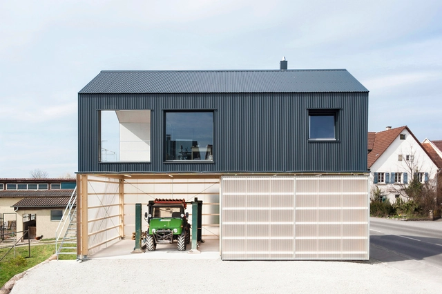 Casa Unimog / Fabian Evers Architecture, Wezel Architektur  - Casas