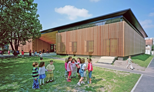 l'Ecole Jean Jaures / Marjan Hessamfar & Joe Vérons + Art’ur architectes - Kindergarten, Garden, Facade