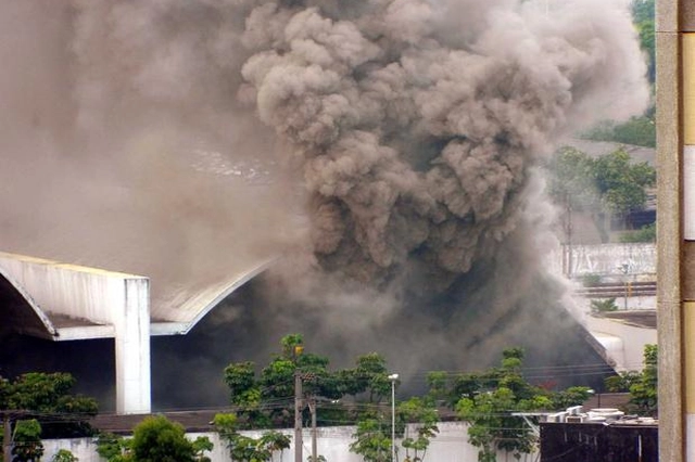 Incendios: la constante amenaza a nuestro patrimonio arquitectónico - Imagen Principal