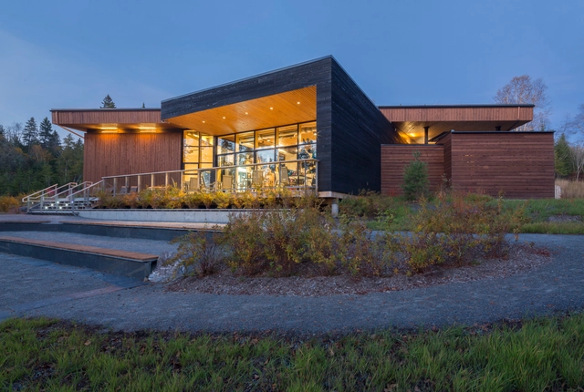 Parc national du Lac-Témiscouata Discovery & Visitor Centre  / bisson, charron architectes  - Cultural Architecture, Garden, Door, Facade