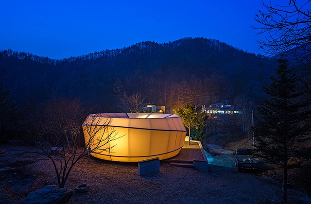 Glamping for Glampers / ArchiWorkshop - Cabins & Lodges