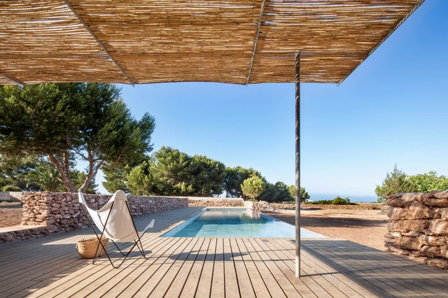 Arquitectura y Paisaje: Piscina en Formentera por Marià Castelló Martínez    - Paisaje Y Arquitectura