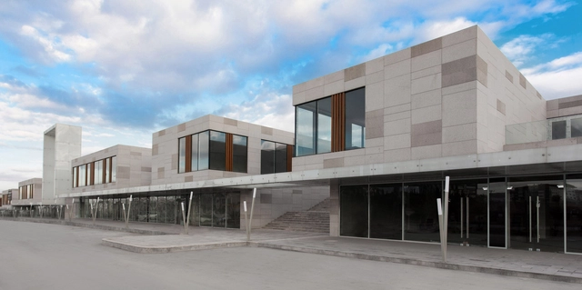 Keypark / VEN Architecture - Arquitectura Comercial
