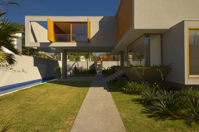 Residencia Pureus / Gustavo Beber - Casas