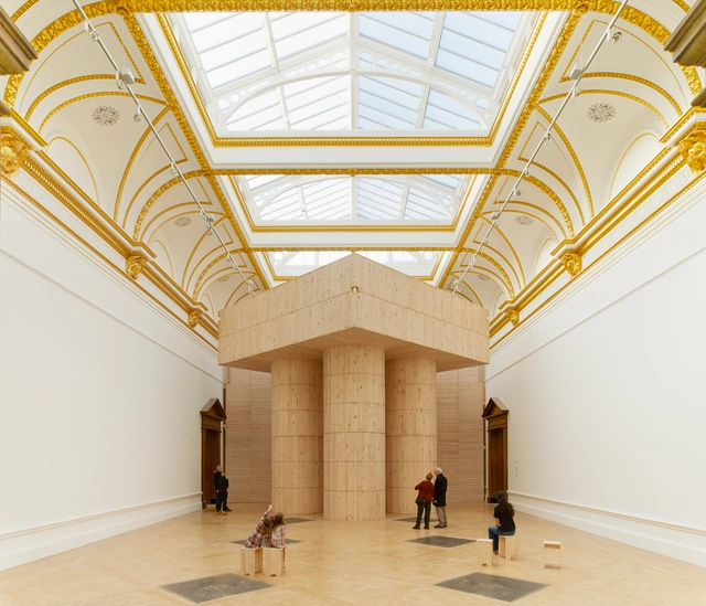Pezo von Ellrichshausen exhibe Blue Pavilion en Royal Academy of Arts - Imagen Principal