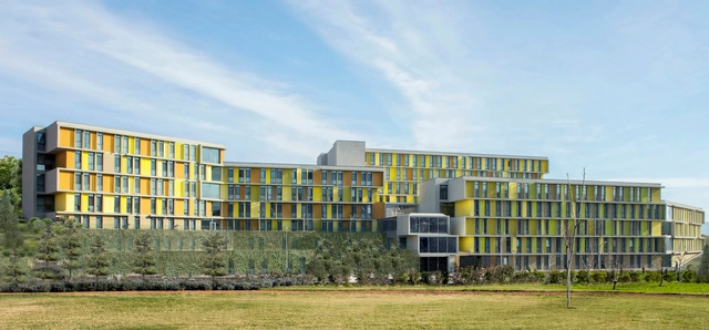 Centro de Estudiantes Özyeğin University  / ARK-itecture - Universidad