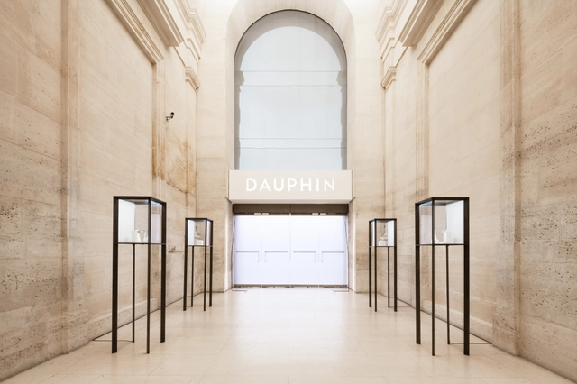 Dauphin / Felix de Montesquiou  - Interior Design, Facade, Door, Column, Arch, Arcade