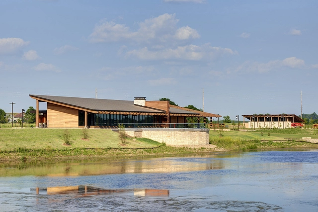 Terry Trueblood Lodge / ASK Studio - Cabañas & Lodges