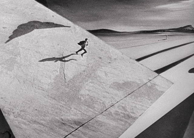 Cine y Arquitectura: La escenografía diseñada por Salvador Dalí para "Spellbound" de Hitchcock - Imagen Principal