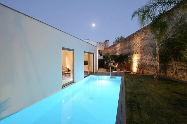  Casa Yard / Mario Martins Atelier - Casas