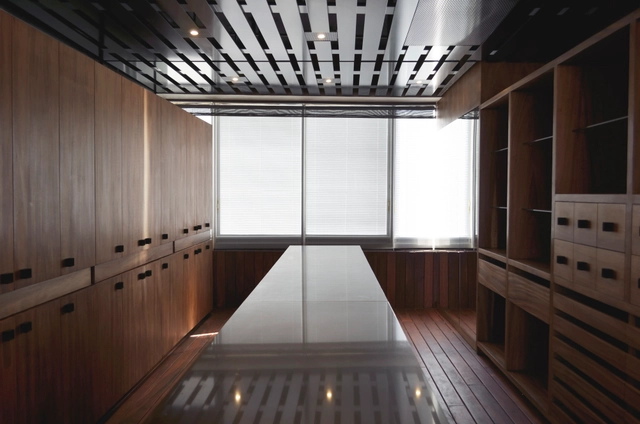 Muebles y edificios, una formalidad compartida / ARS° Atelier de Arquitecturas - Imagen Principal