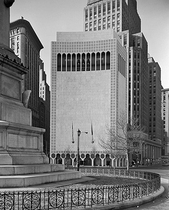 AD Classics: 2 Columbus Circle  / Edward Durell Stone & Associates - Gallery, Facade, Arch, Column, Cityscape