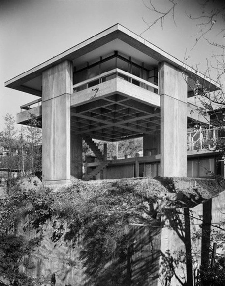 Sky House de Kikutake: onde o Metabolismo e Le Corbusier se encontram - Imagem de Destaque